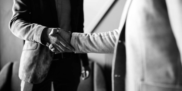 Abogados Extranjería para Extranjeros y No Residentes Tarragona · Contrato Compra-Venta